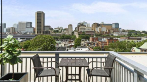 Landing at 2001 East - 1 Bedroom in Downtown